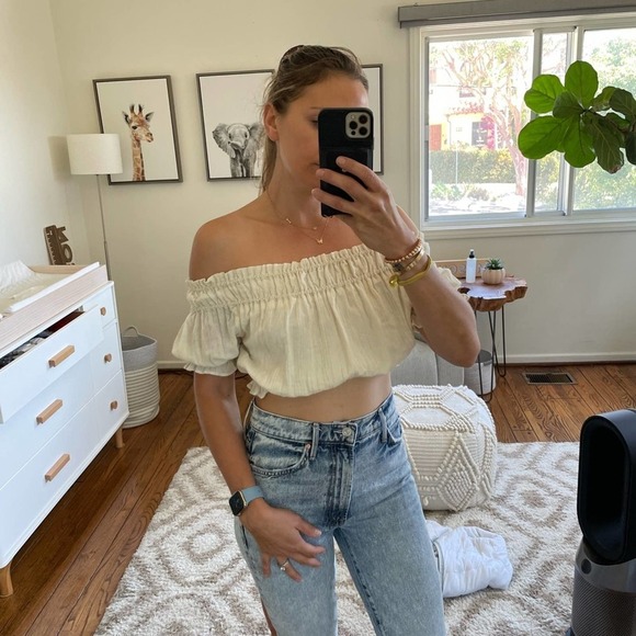 Moon River off shoulder crop top - Picture 3 of 5